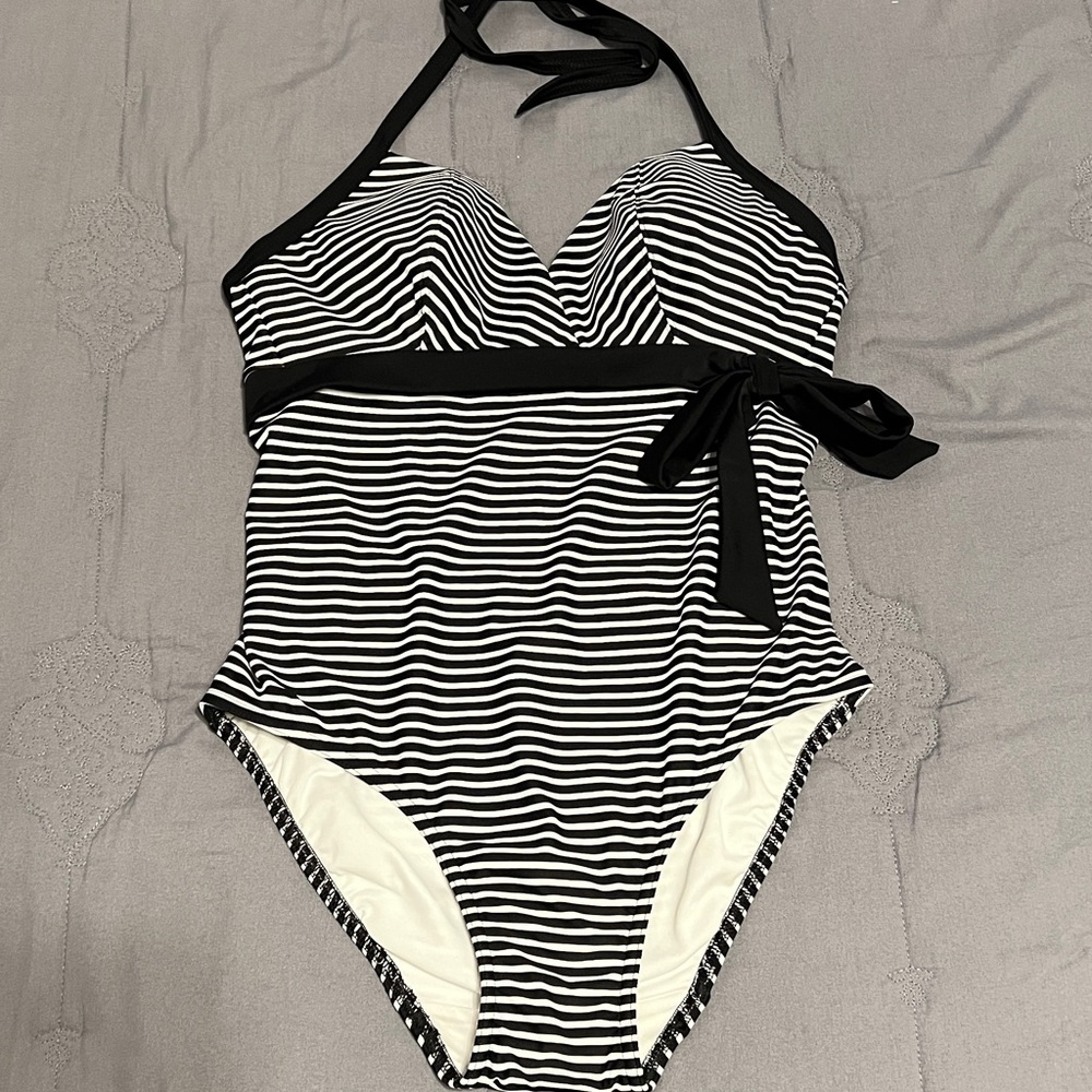 FREYA Tootsie Black Soft Cup One Piece Swimsuit AS3604BLK New